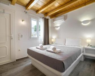 Anius Apartments - Mykonos - Bedroom