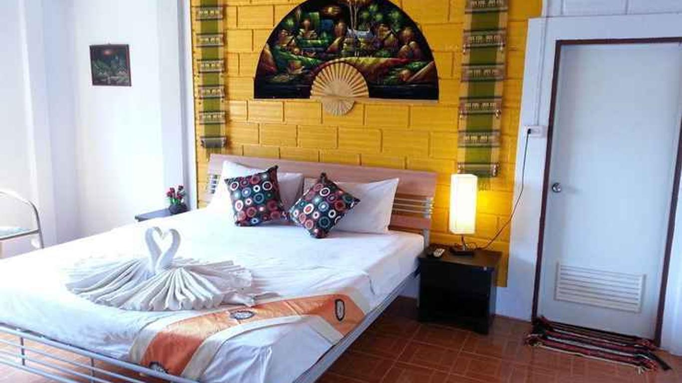 Lanta Dareen Resort