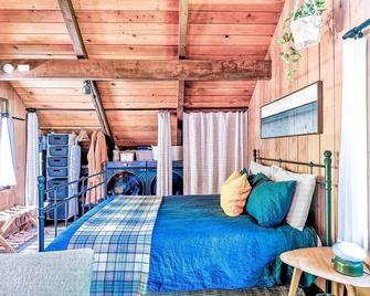 Olympic A-Frame - Close to Olympic NP, lake access - Hoodsport - Bedroom