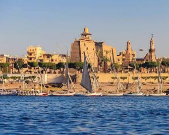 Nile Valley Hotel & Restaurant - Louxor
