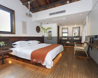 Changsha April 3 Mountain View Terrace Homestay (Yuelushan Hunan University) - Changsha - Schlafzimmer