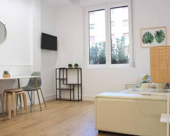 Central Near Sea - By Sansebastianapartments·es - San Sebastián - Sala de estar