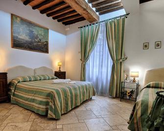 B&B Siena In Centro - Diffuso - Siena - Phòng ngủ