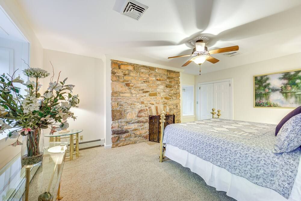 Golf Course On-Site Spacious Hollidaysbu