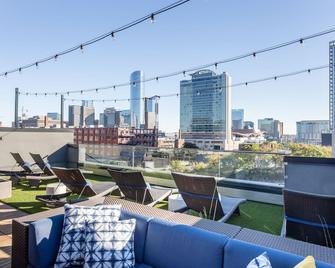 Mint House Nashville - The Gulch - 11th Ave S - נאשוויל - מרפסת