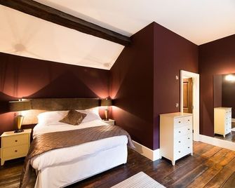 The Nags Head Inn - Montgomery - Bedroom
