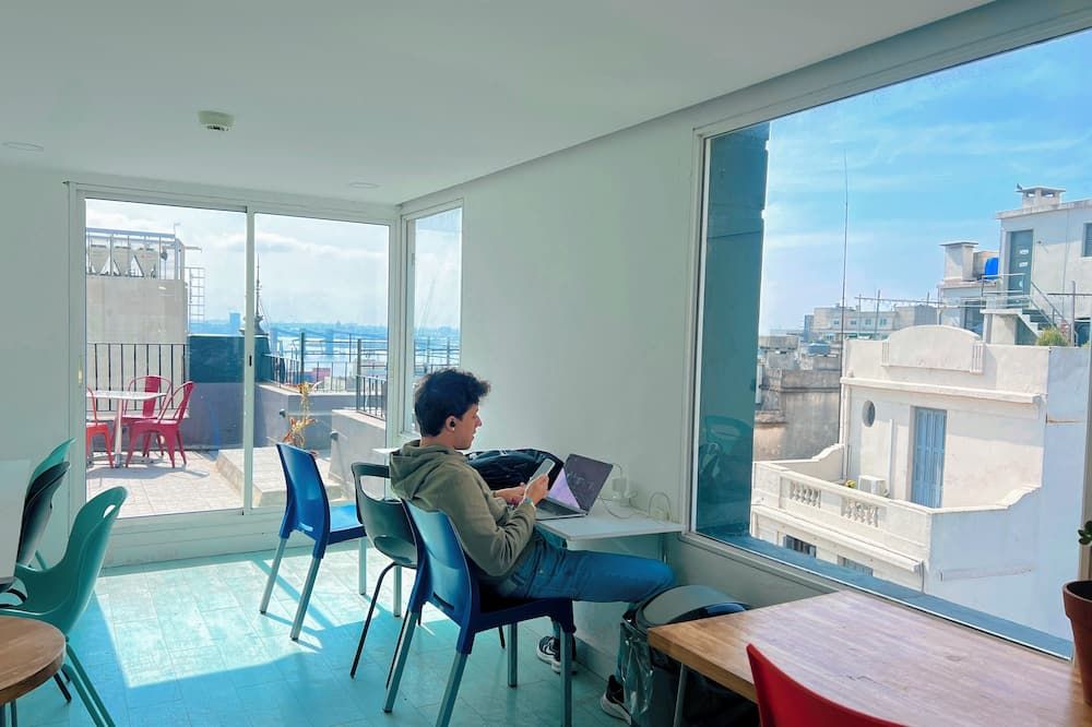 فياخيرو مونتيفيديو هوستل - مونتفيديو (اوروغواي) - شرفة