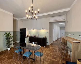 Fuori dal Porto 3 - Vista Mare by Be Your Home - Civitavecchia - Dining room