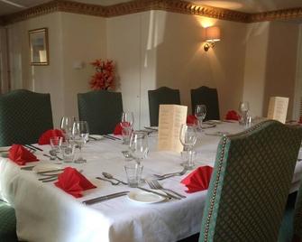 Tweeddale Arms Hotel - הדינגטון - מסעדה