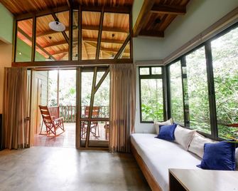 Casitas Tenorio B&B - Bijagua - Bedroom