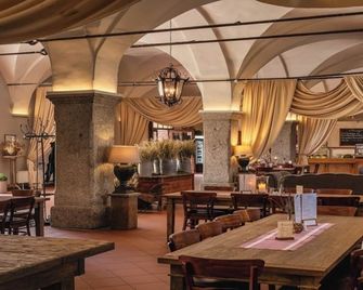 Hotel Palac Lomnica - Jelenia Góra