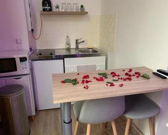 Appartement Spa - Nahleo Scandinave - Dole - Kitchen