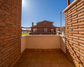 Homeholidaysrentals Charme - Costa Barcelona - Santa Susanna - Balkon