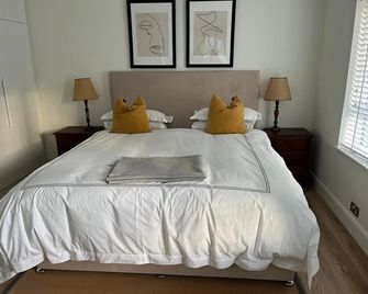 Central town location apartment - Enniscorthy