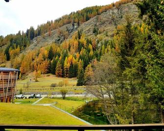 Monterosa Apartment - Champoluc #Bluchalet - Champoluc - Vista esterna