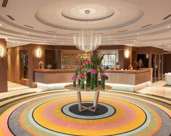 Hotel Leonardo da Vinci - Erba - Lobby