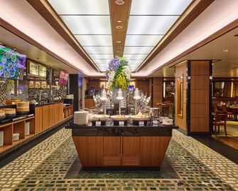 Copthorne King's Hotel Singapore - Singapore - מסעדה