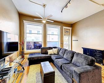 Downtown Sheridan Suite at The Western - Sheridan - Sala de estar