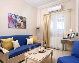 Nostalgia Corfu Town Apartments - Corfù - Soggiorno