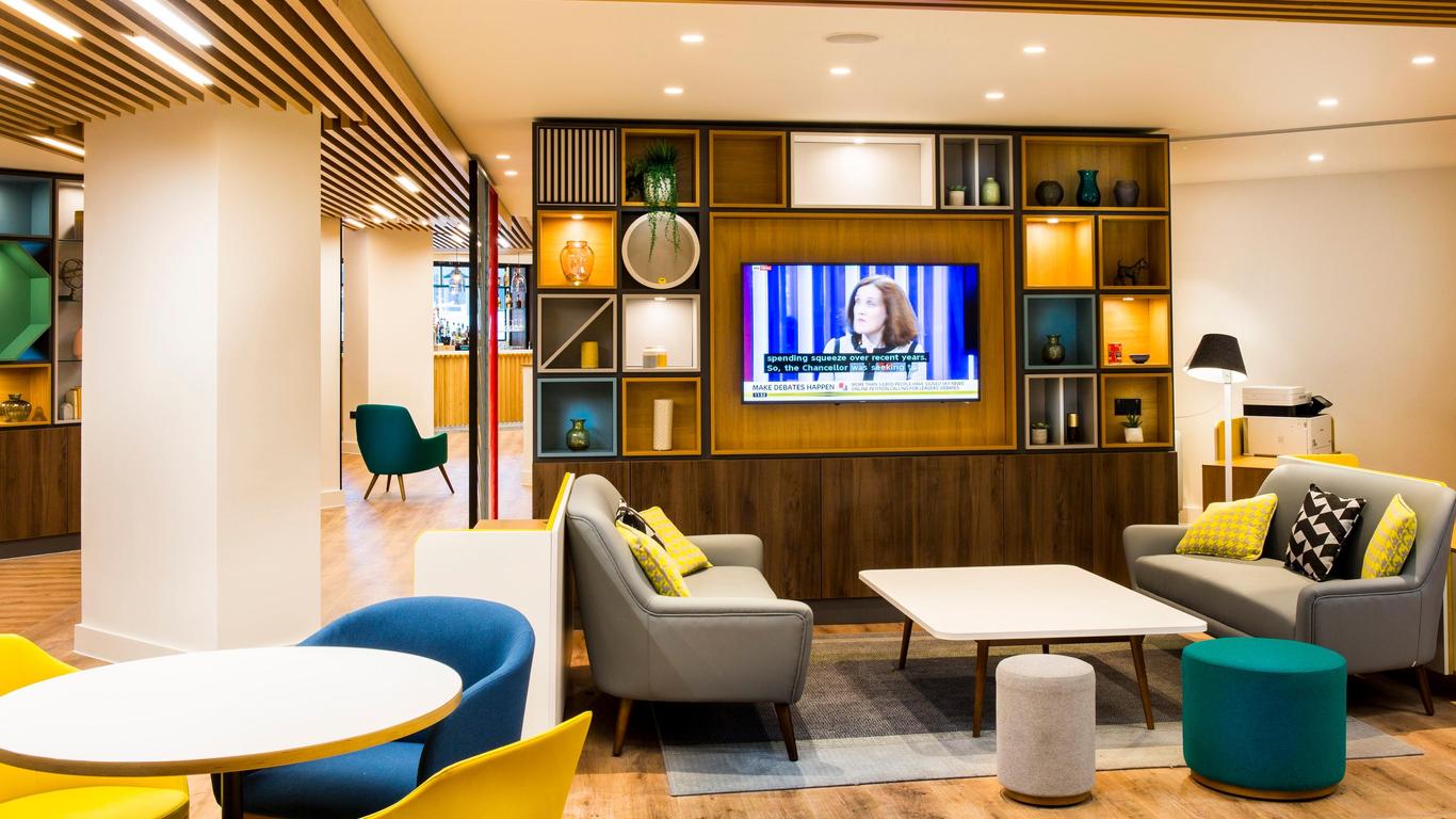 هوليداي إن لندن ويمبلي، إيه آي آيتش جي هوتل