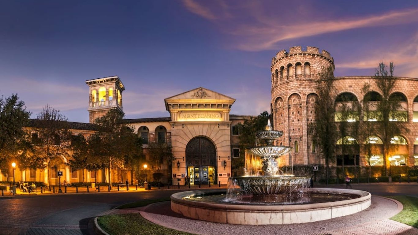 พิซซ่า โรงแรม Montecasino