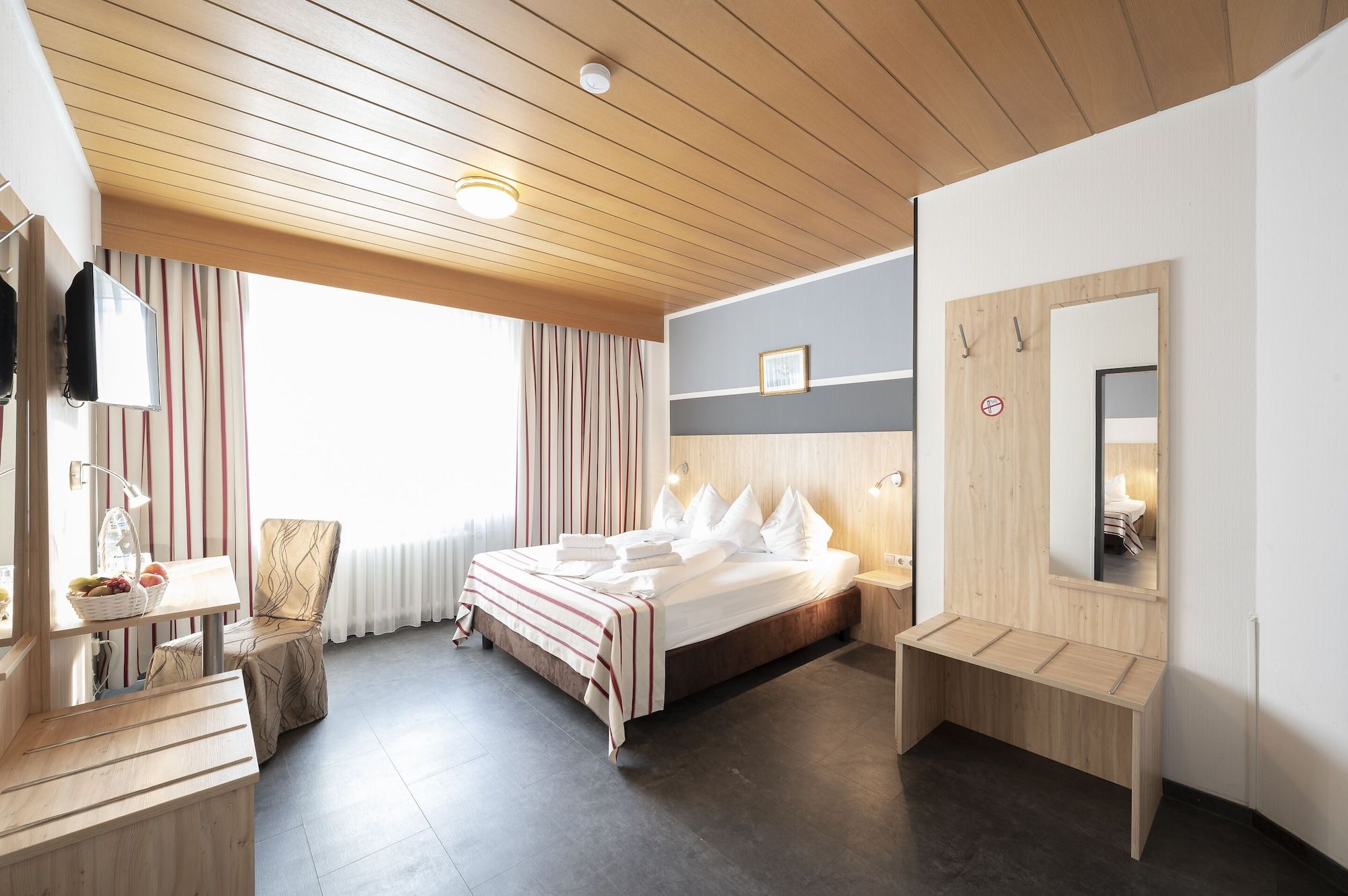 Hotel Astoria - שטוטגרט