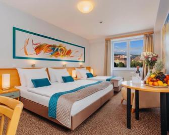 Colorfactory Spa Hotel - Czech Leading Hotels - Prag - Sovrum