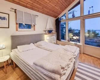 Cozy home in Lidköping with WiFi - Lidköping - Schlafzimmer