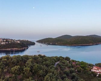 Sigma Luxury Rooms - Sivota - Edificio