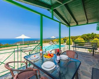 Villa Valio - Kothreas - Balkon