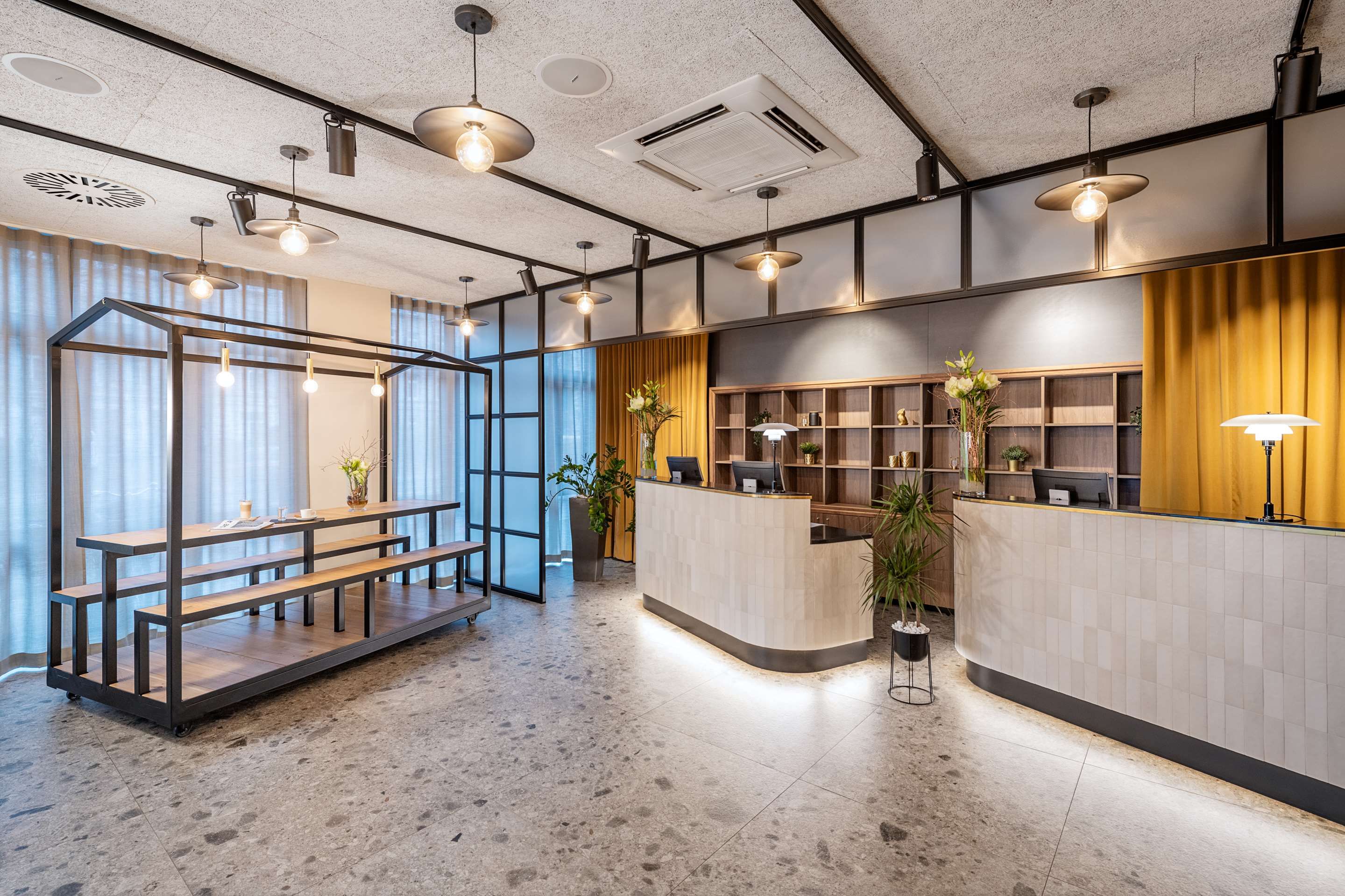 NH Hamburg Altona - Hamburgo - Lobby