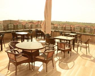 Sts Hotel Luleburgaz - Lüleburgaz - Balcón