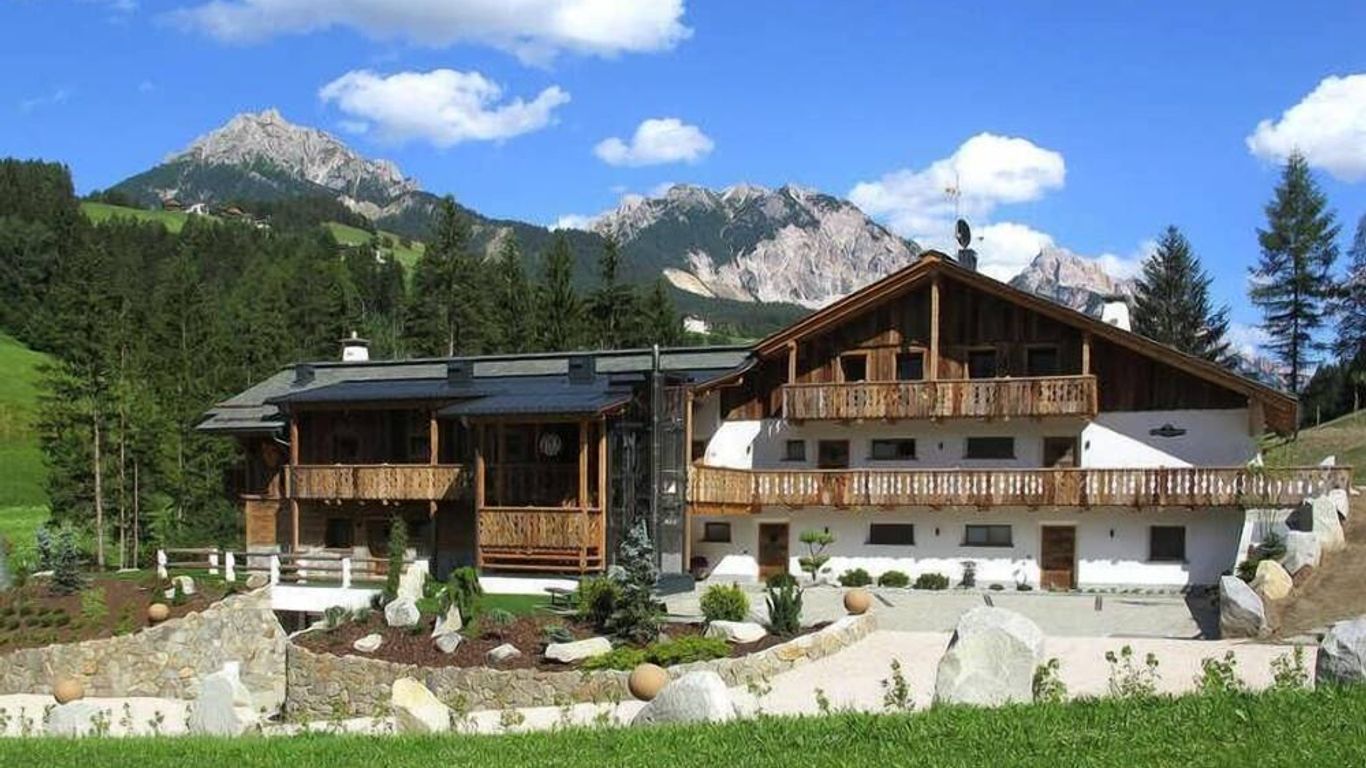 Alpine Mountain Chalet