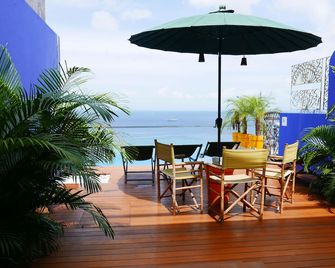 Aram Yamí Boutique Hotel - סלבדור - פטיו