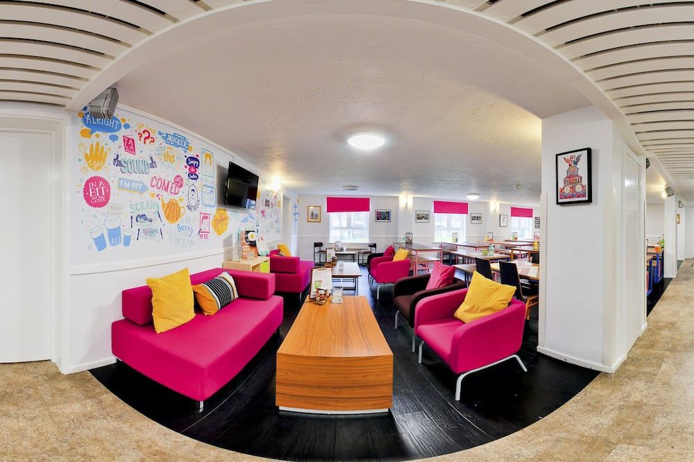 واي اتش إيه ليفربول ألبيرت دوك - دار ضيافة - ليفربول - ردهة