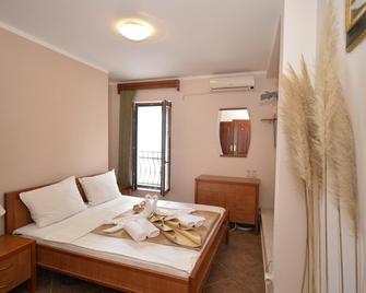 Hotel Anderba - Tivat - Bedroom