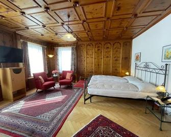 Hotel Engadinerhof Pontresina - Pontresina - Chambre