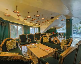 Villasita Resort by Montrose11 - Kasauli