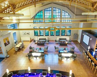 Achat Hotel Offenbach Plaza - אופנבך אם מיין - לובי