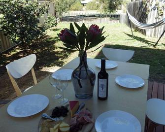 Relax on \'Moonshine\' - Dunsborough - Patio
