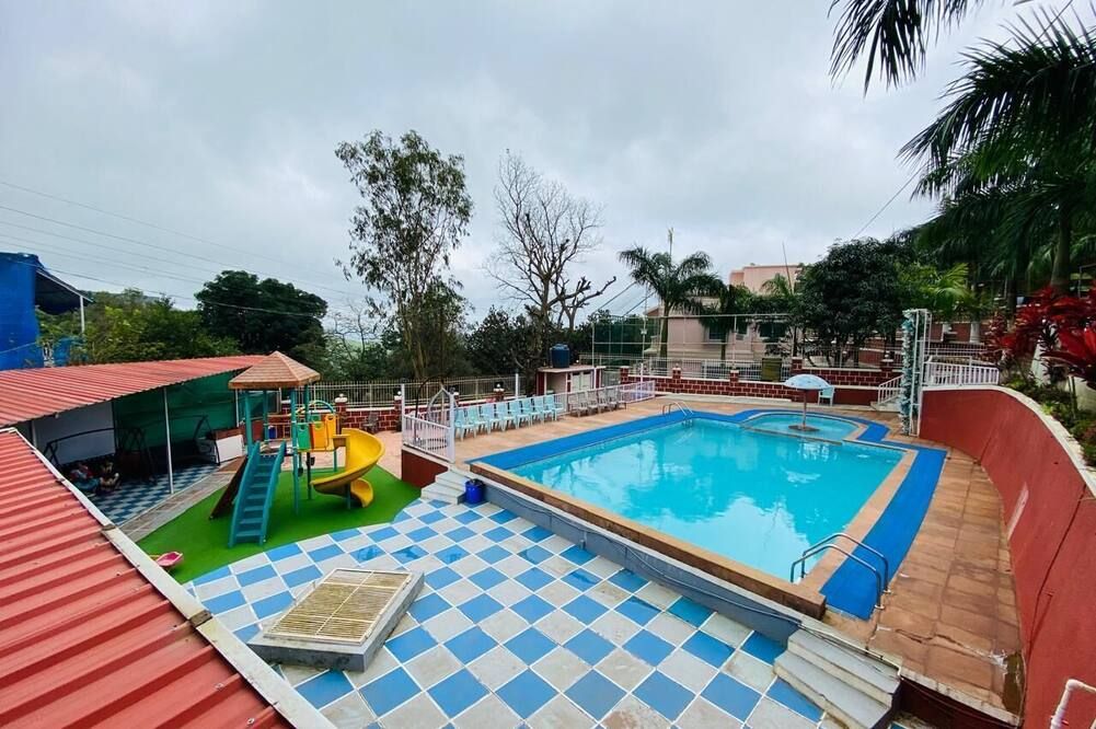 Arabian Villas - Panchgani - Pool