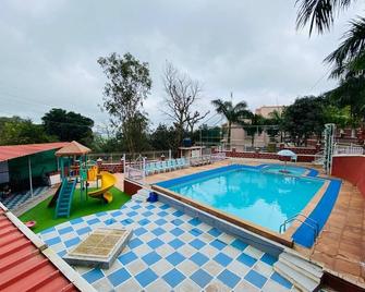 Arabian Villas - Panchgani - Pool
