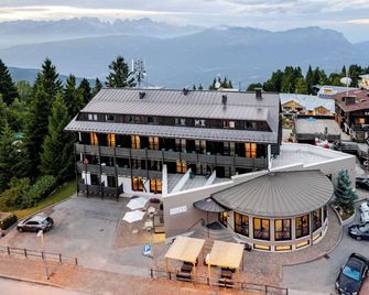 Hotel Dolomiti Chalet - Trento - Edificio