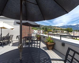 Hampton Inn & Suites Salt Lake City-University/Foothill Dr - Salt Lake City - Balcony