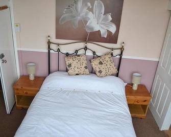 Cherrylee - Sandown - Bedroom