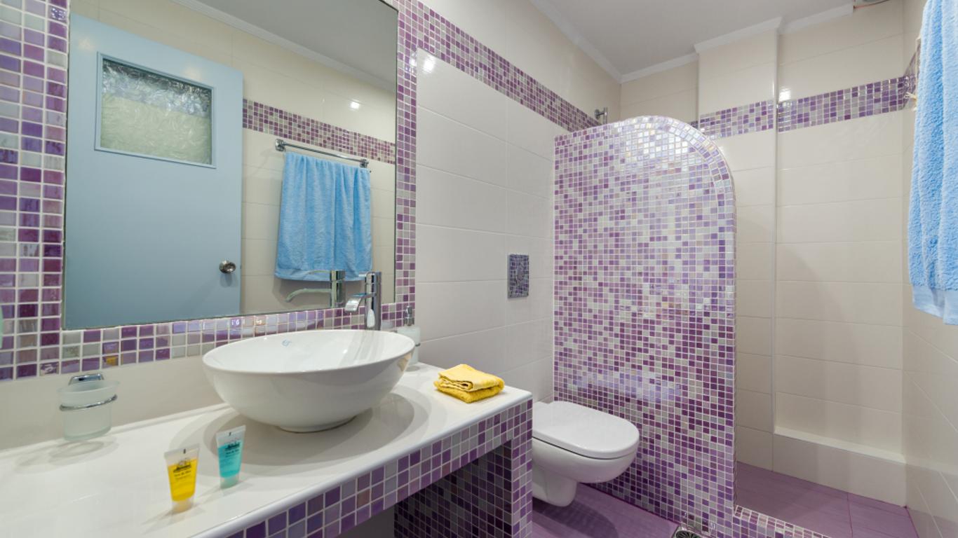 Akis Hotel