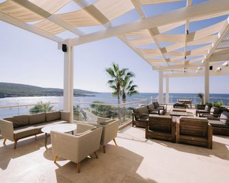 Hiddenbay Teos Hotel Sigacik - Seferihisar - Balkón