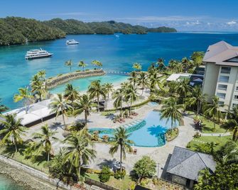 Palau Royal Resort - Koror - Basen
