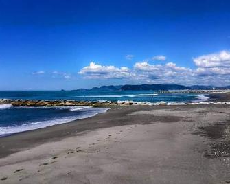 Casa dei Marmi - in Toscana 10 min dal mare - Massa - Spiaggia