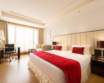 Tgi Grand Fortuna - Hosur - Hosūr - Bedroom